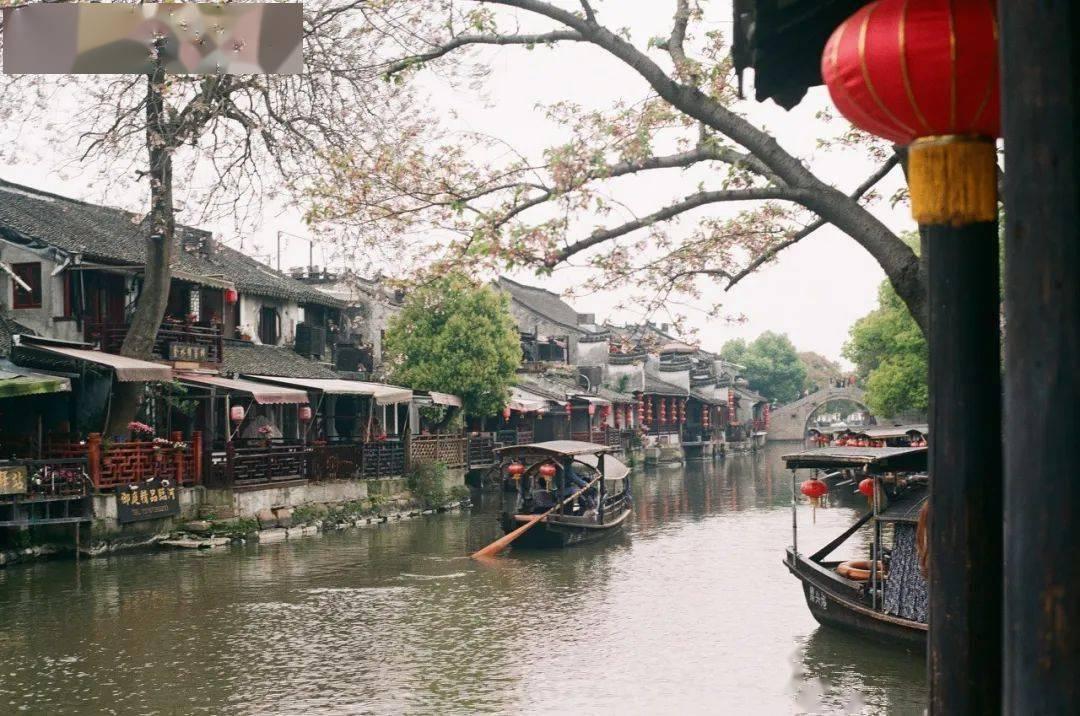 凌云伶站乡：用实中央彩票公益金助推乡村振兴